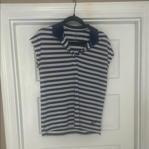 Nike Dri-Fit Women’s Collared Shirt